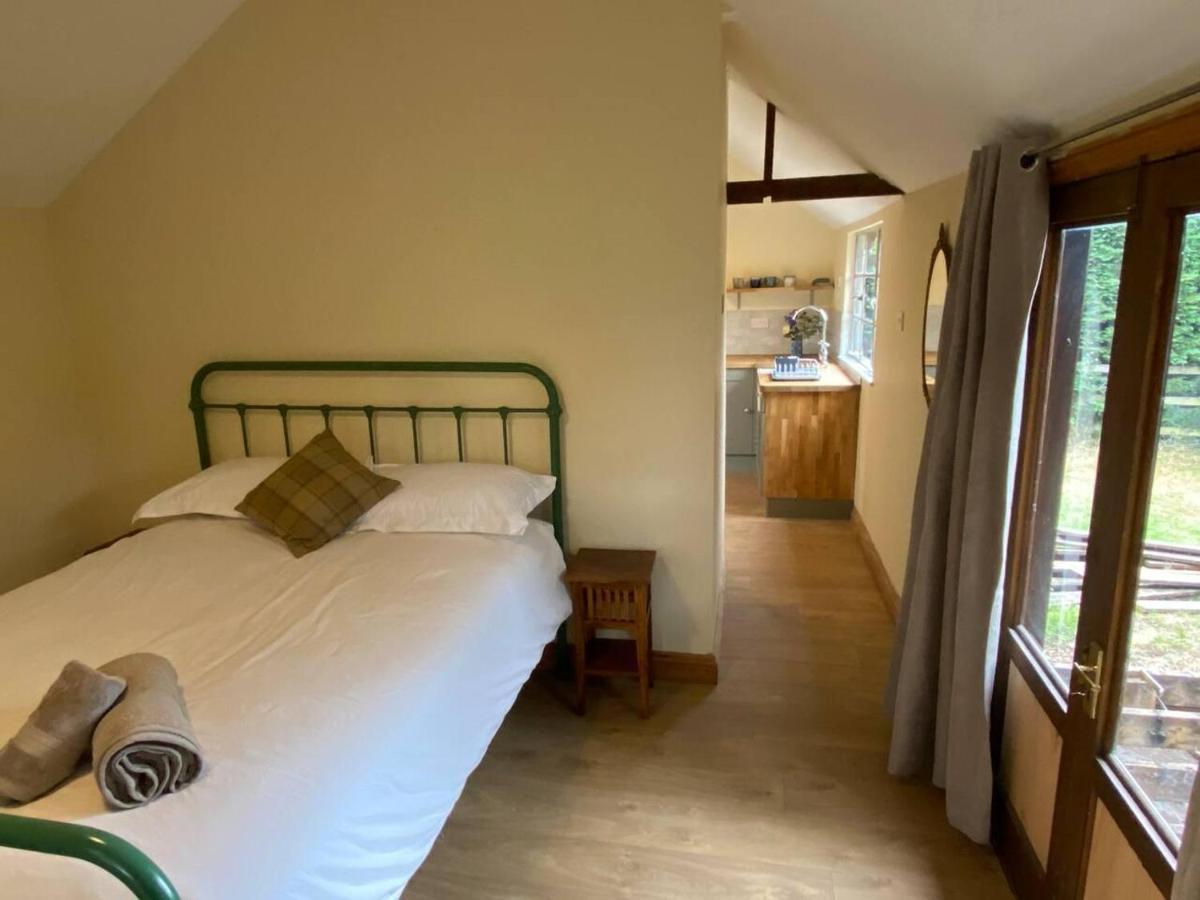 Ross-on-Wye Orchard Cabin Herefordshire Wye Valley מראה חיצוני תמונה